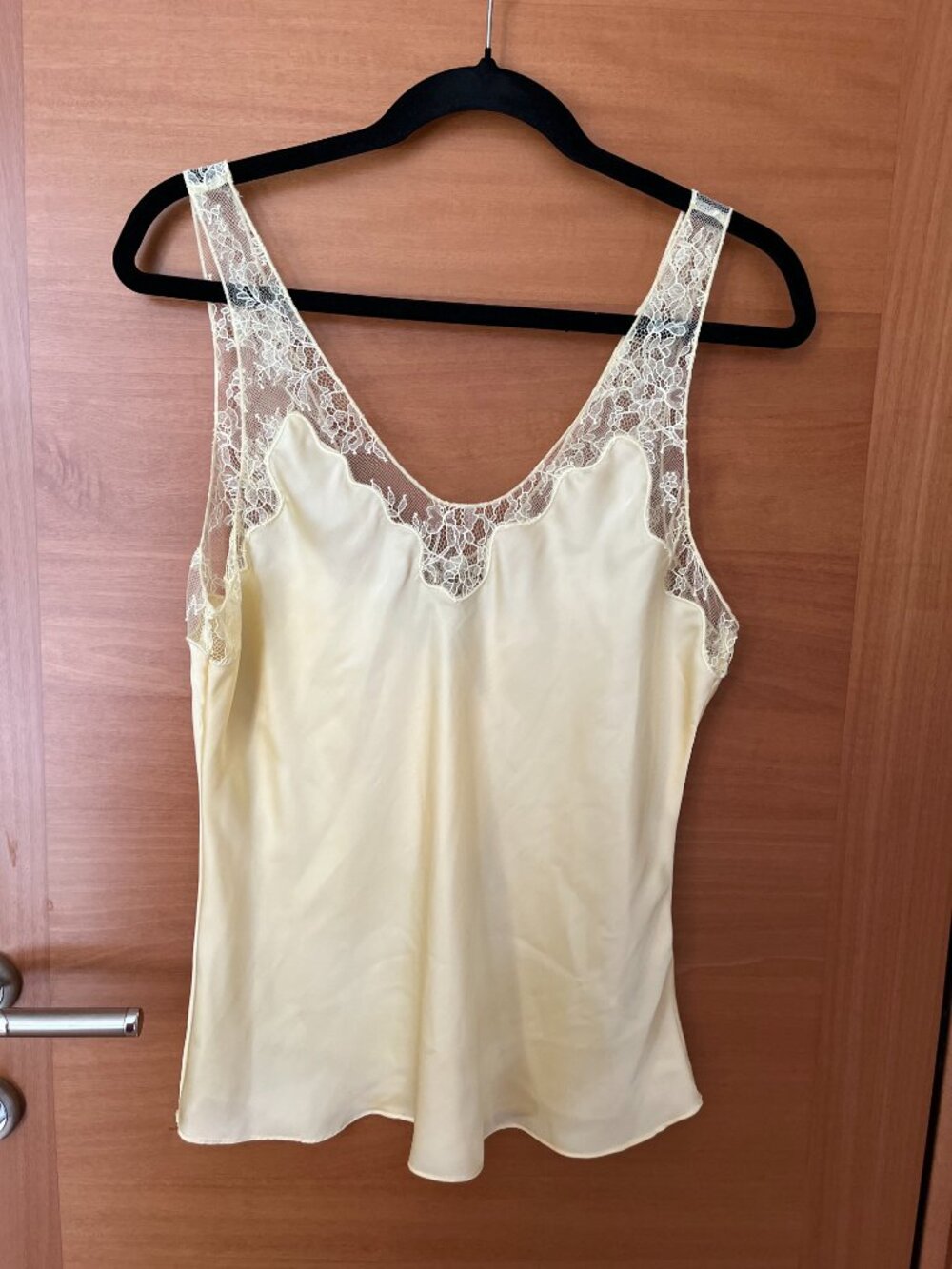 Zara Woman Collection Satin Effect Lace Top in Yellow Size X-Large NWT